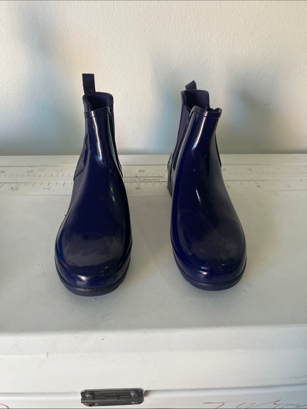 Hunter Glossy Deep Purple Chelsea Rain Boots